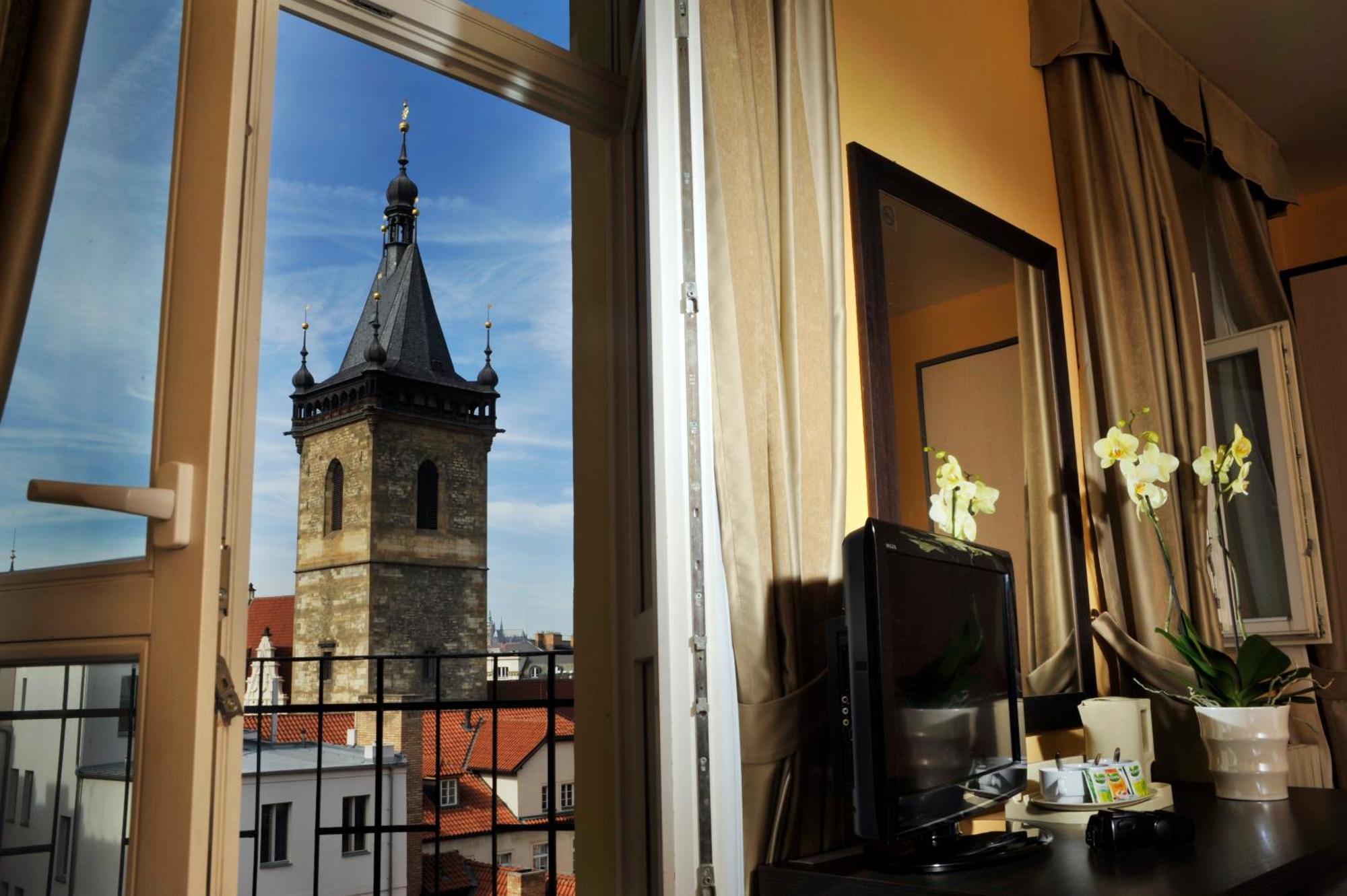 Hotel Praga 1 Esterno foto