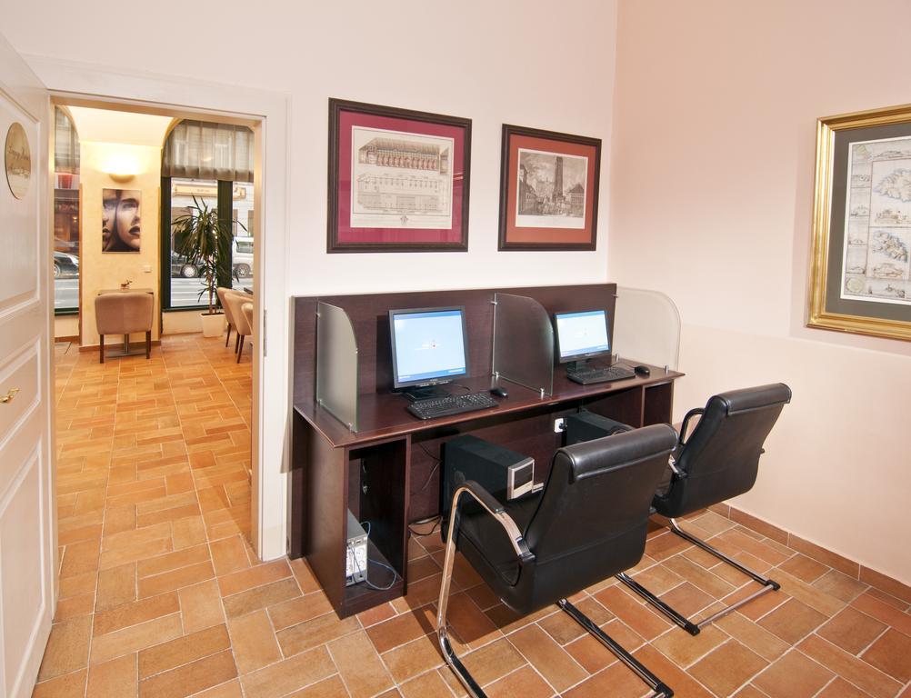 Hotel Praga 1 Esterno foto