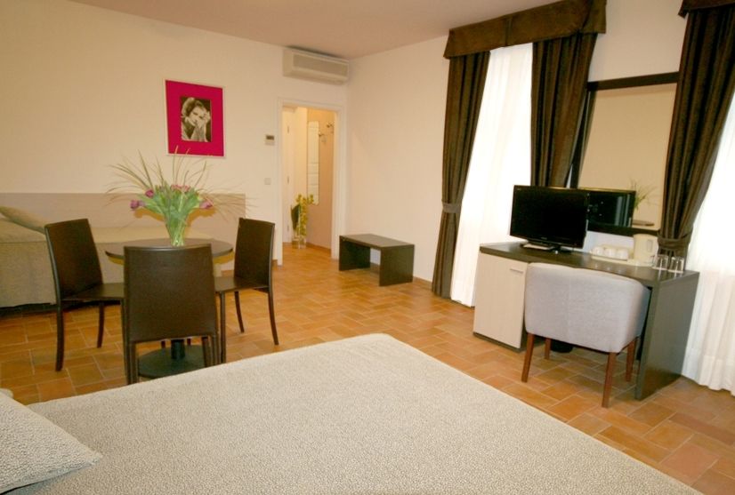Hotel Praga 1 Esterno foto
