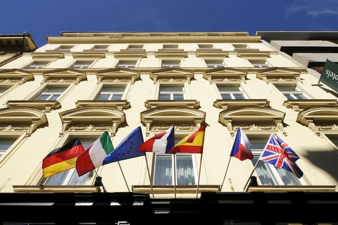 Hotel Praga 1 Esterno foto